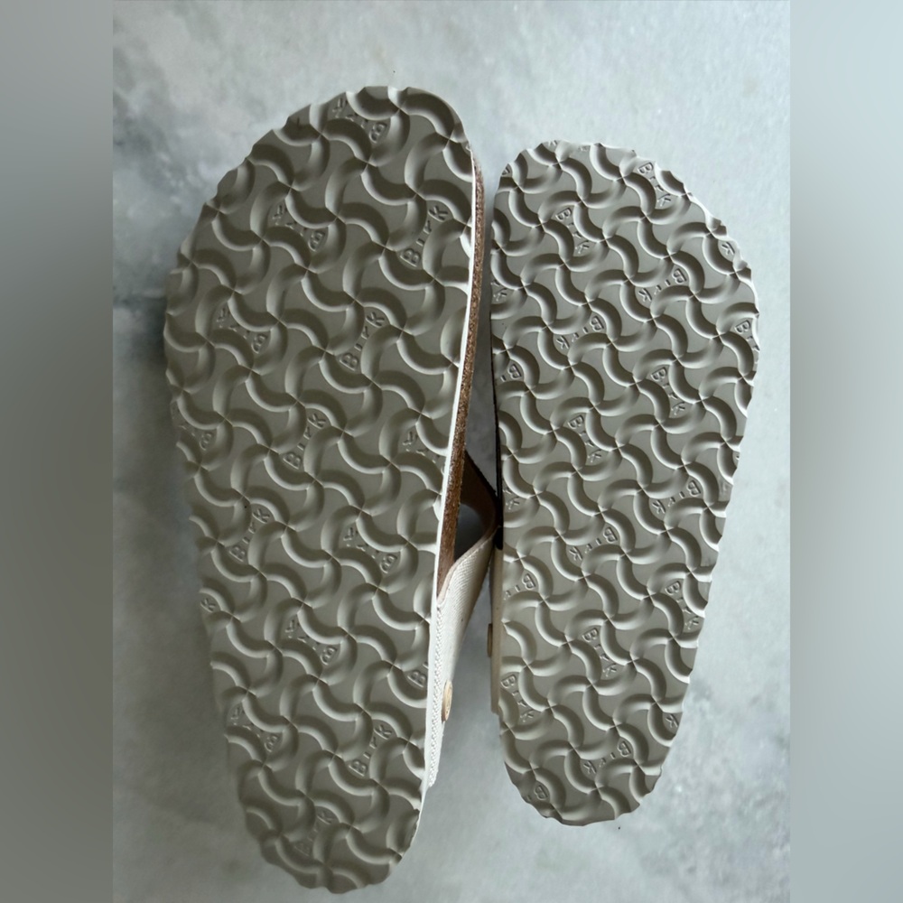 Birkenstock | Vegan Gizeh Canvas Eggshell Sandals | 39 | NWT - Picture 10 of 10